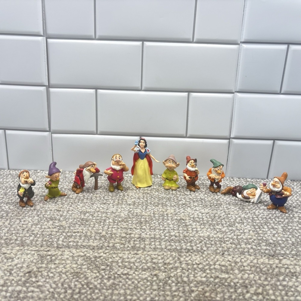 Snow White Seven Dwarfs Set Of 10 Figures Party Decos Play Figures Plastic Figur